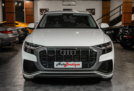 Продам Audi Q8 s-line 2018 года в Одессе