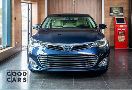 Продам Toyota Avalon 2014 года в Одессе