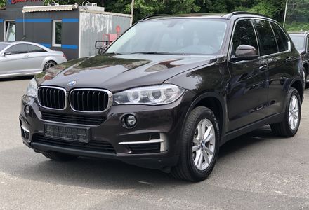 Продам BMW X5 XDRIVE25D 2015 года в Киеве