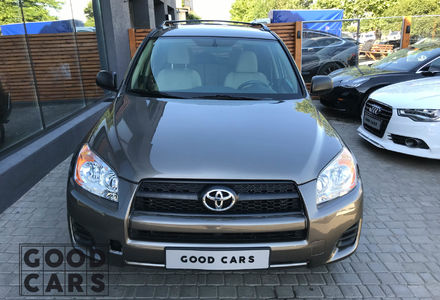 Продам Toyota Rav 4 2012 года в Одессе