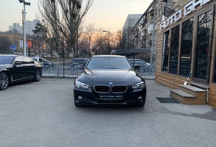 Продам BMW 318 2014 года в Киеве