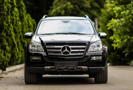 Продам Mercedes-Benz GL-Class 550 AMG 2010 года в Киеве