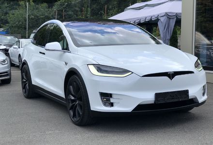 Продам Tesla Model X 100D 2019 года в Киеве