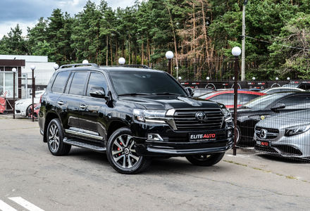 Продам Toyota Land Cruiser 200 Excalibur 2018 года в Киеве