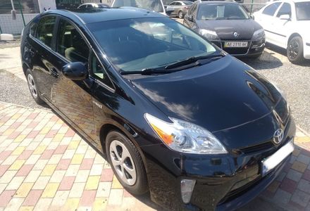 Продам Toyota Prius 2013 года в Днепре