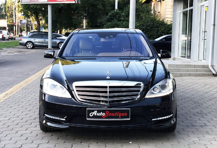 Продам Mercedes-Benz S-Class  500 AMG 4matic 2012 года в Одессе