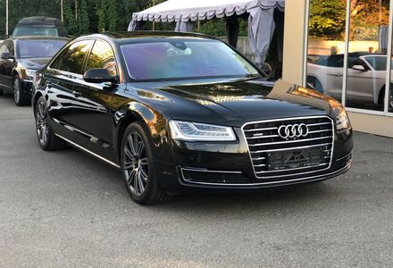 Продам Audi A8 quattro 3.0 long 2014 года в Киеве