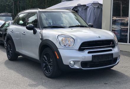 Продам MINI Countryman S 2016 года в Киеве