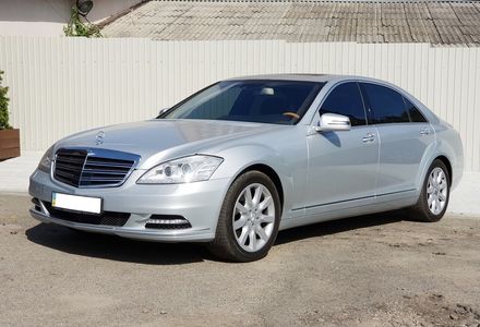 Продам Mercedes-Benz S-Class 4 matic 2008 года в Киеве