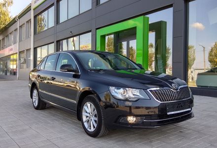 Продам Skoda Superb 2013 года в Николаеве