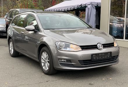 Продам Volkswagen Golf VII 2016 года в Киеве