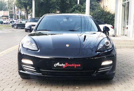 Продам Porsche Panamera 4s 2011 года в Одессе