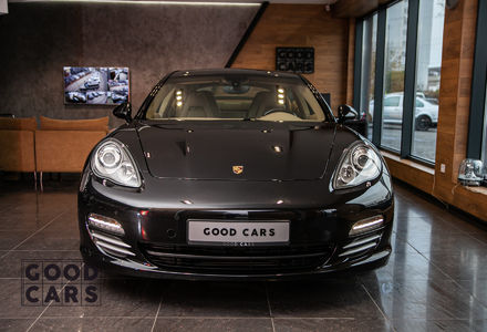 Продам Porsche Panamera 2012 года в Одессе