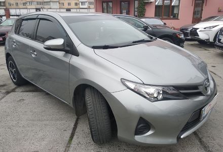 Продам Toyota Auris 2013 года в Одессе