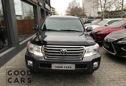 Продам Toyota Land Cruiser 200 4.5 TD 4WD Top + 2012 года в Одессе