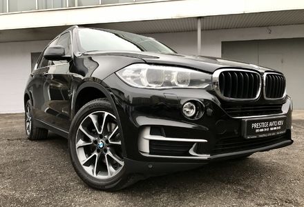 Продам BMW X5 30D X-Drive Официальный 2013 года в Киеве