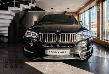 Продам BMW X5 4.0dX Led Adaptive Panorama 2015 года в Одессе