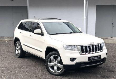 Продам Jeep Grand Cherokee OVERLAND MAX FULL Официальный 2013 года в Киеве