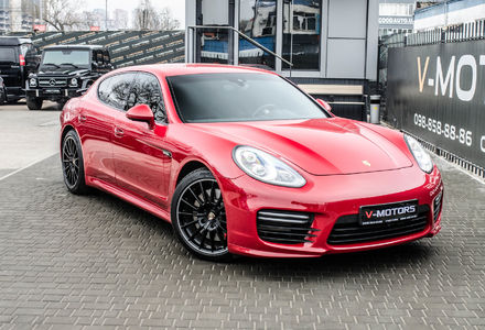 Продам Porsche Panamera GTS 2014 года в Киеве