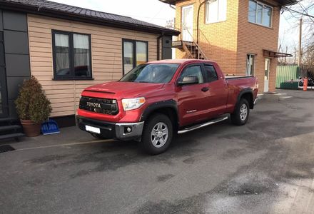 Продам Toyota Tundra 4.6 SR5 2014 года в Киеве