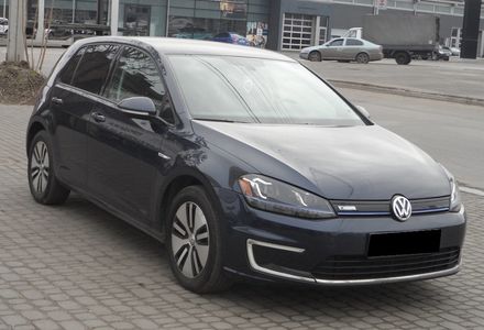 Продам Volkswagen e-Golf 2016 года в Днепре