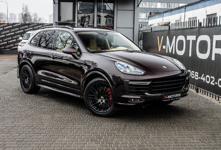 Продам Porsche Cayenne GTS 2015 года в Киеве