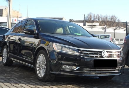 Продам Volkswagen Passat B8 2016 года в Днепре