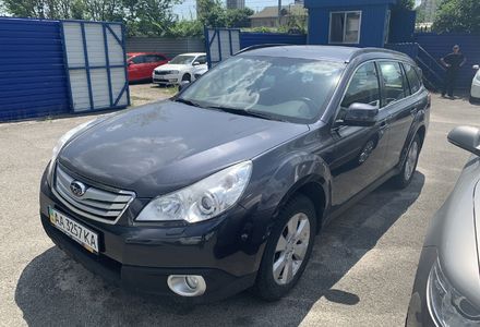 Продам Subaru Outback 2.5 A 2012 года в Киеве