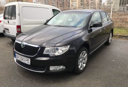 Продам Skoda Superb 2012 года в Киеве