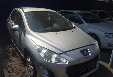 Продам Peugeot 308 Access 2013 года в Киеве