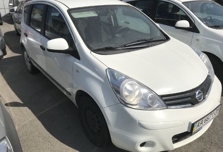 Продам Nissan Note 2013 года в Киеве