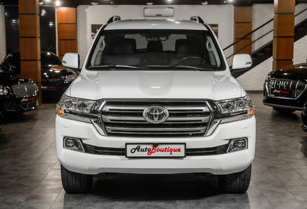 Продам Toyota Land Cruiser 200 2017 года в Одессе