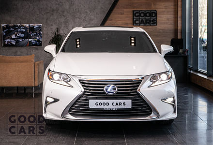 Продам Lexus ES 300 Hybrid Luxury + 2015 года в Одессе