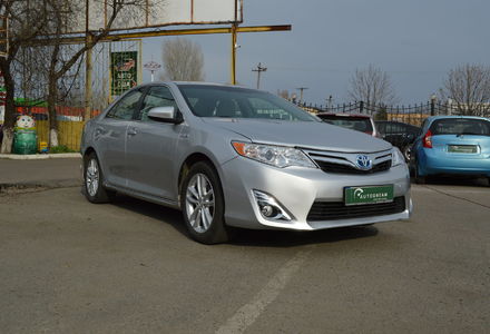 Продам Toyota Camry Hybrid 2013 года в Одессе