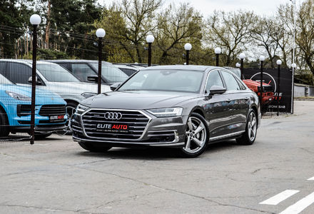 Продам Audi A8 55 TFSI Quattro 2018 года в Киеве