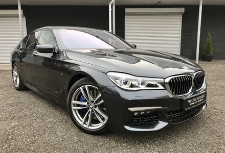 Продам BMW 750 D M-pack xDrive Официальный 2017 года в Киеве