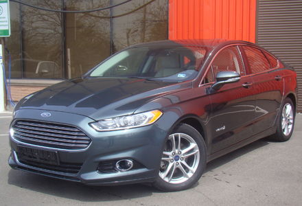 Продам Ford Fusion HYBRIDE TITANIUM 2016 года в Одессе