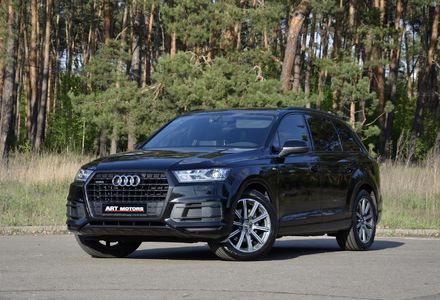 Продам Audi Q7 S-Line 2017 года в Киеве