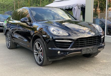 Продам Porsche Cayenne Turbo  2012 года в Киеве