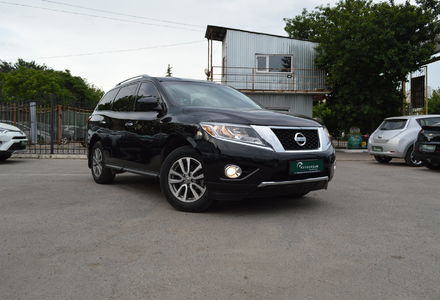 Продам Nissan Pathfinder SV AWD 2015 года в Одессе