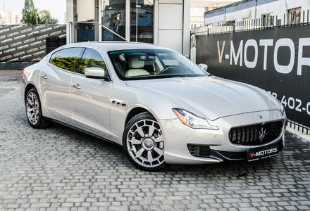 Продам Maserati Quattroporte GTS 2014 года в Киеве