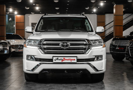 Продам Toyota Land Cruiser 200 2018 года в Одессе