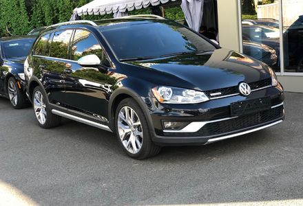 Продам Volkswagen Golf VII All Track 2017 года в Киеве