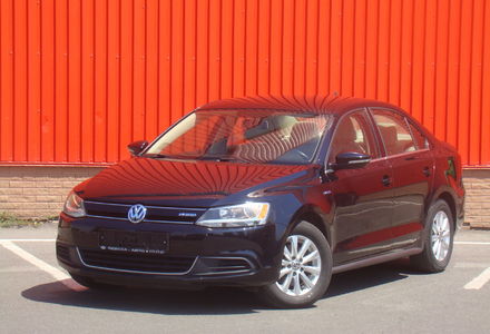 Продам Volkswagen Jetta HYBRIDE 2014 года в Одессе