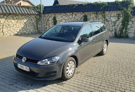 Продам Volkswagen Golf VII  Klimat navi Без Підкрасів Іде 2015 года в Львове