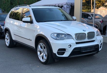 Продам BMW X5 Xdrive 50i 2011 года в Киеве