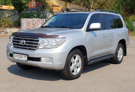 Продам Toyota Land Cruiser 200 2009 года в Киеве