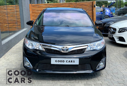 Продам Toyota Camry v50 2012 года в Одессе