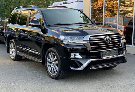 Продам Toyota Land Cruiser 200 SE Special Edition 2017 года в Киеве