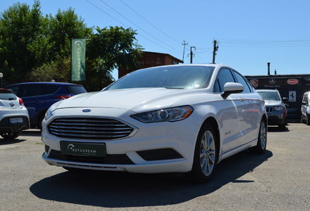 Продам Ford Fusion Hybrid Se 2017 года в Одессе